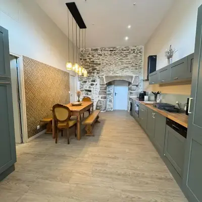 Gîte dans un moulin avec terrasse