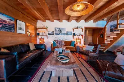 Coin salon dans l'établissement maison de callot - vue imprenable sur la mer