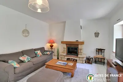 Coin salon dans l'établissement Ferme du Kastel Dinn