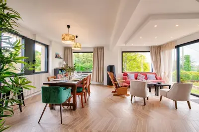 Coin salon dans l'établissement Vue mer - Maison pour 8 - Grand jardin