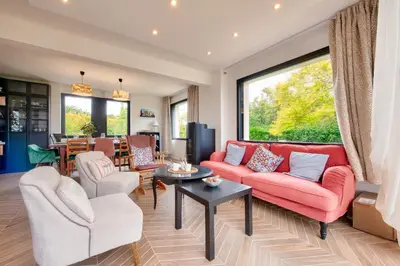 Coin salon dans l'établissement Vue mer - Maison pour 8 - Grand jardin