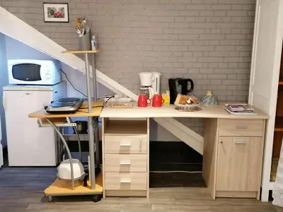 Cuisine ou kitchenette dans l'établissement Guest house dans jardin exotique, quartier calme, jacuzzi, parking gratuit