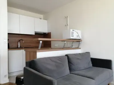 Cuisine ou kitchenette dans l'établissement Vue mer panoramique et plage à 50 m