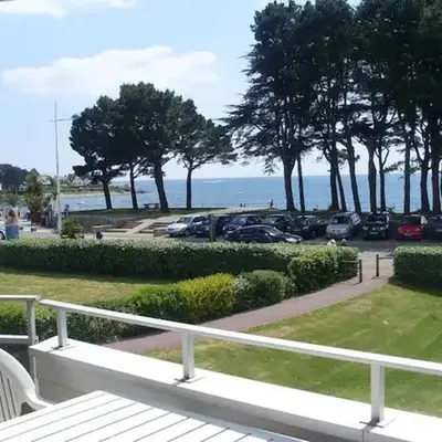 Vue mer panoramique et plage à 50 m