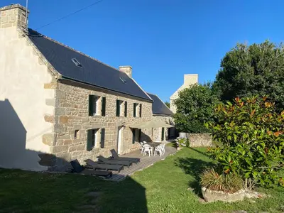 Jardin de l'établissement FERME Rénovée 300m de la Mer POINTE DU RAZ jusqu'à 9 Couchages LOCATION 7 jours du Samedi au Samedi minimum
