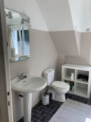 Salle de bains dans l'établissement An Distro Pesketa