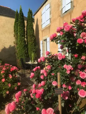 Jardin de l'établissement Brignogan maison près de la mer