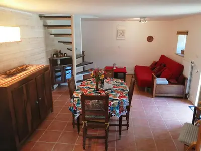 Coin salon dans l'établissement Gîte du Moulin de Brendouez