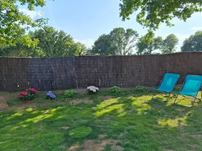Jardin de l'établissement Gîte ty Marie à Benodet