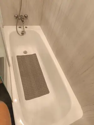 Salle de bains dans l'établissement Charmant appartement proche de la ville et du bord de Mer