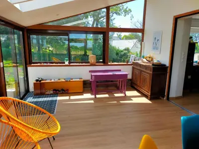 Coin salon dans l'établissement La Maison des Champs et des Vagues