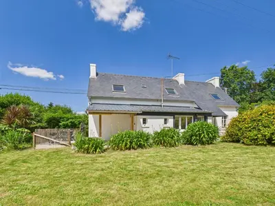 Jardin de l'établissement Grand jardin et terrasse - 4 adultes et 1 enfant
