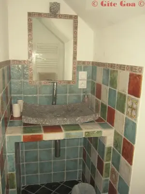 Salle de bains dans l'établissement Gîte Goa