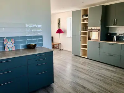 Cuisine ou kitchenette dans l'établissement Family home