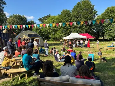 Clients de l'établissement Camping éco-touristique et tiers-lieu apprenant - KERBOUZIER
