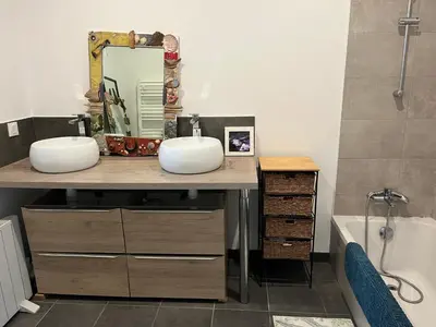Salle de bains dans l'établissement Kergoniou29