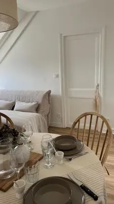 Coin salon dans l'établissement Le Petit Cottage - Appartement Centre-Ville & Plage