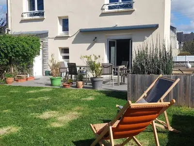 Jardin de l'établissement Maison Maurice Quimper