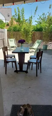 Terrasse ou espace extérieur de l'établissement petite maison indépendante idéale pour couple