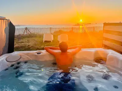 Lever ou coucher de soleil vu de l'appartement ou à proximité