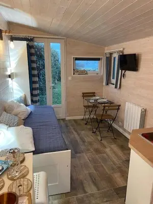 Cuisine ou kitchenette dans l'établissement Le Petit Ker Tambac