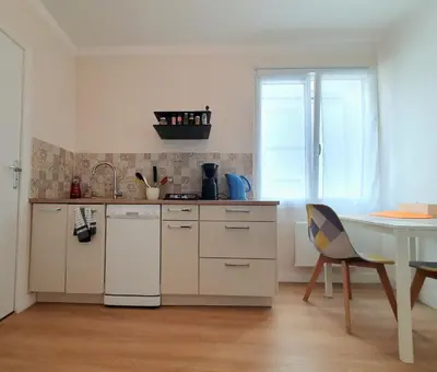 Cuisine ou kitchenette dans l'établissement Apartment in Passage on GR34