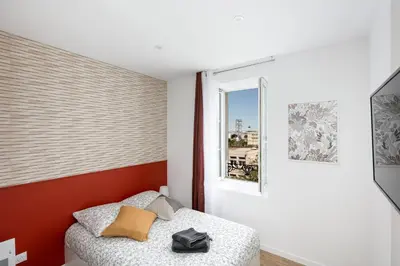 Un ou plusieurs lits dans un hébergement de l'établissement Chambre indépendante Solent