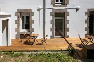Balcon ou terrasse dans l'établissement Chambre indépendante Trinquette