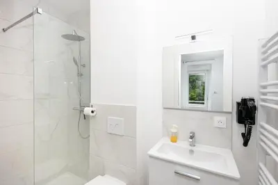 Salle de bains dans l'établissement Chambre indépendante Foù de Bassan
