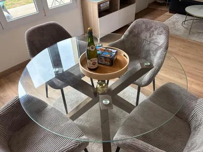 Coin salon dans l'établissement Maison 2chambres dressing bureau jardin clos pour 4 Personnes