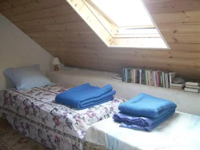 Un ou plusieurs lits dans un hébergement de l'établissement maisonette mitoyenne