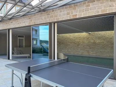 Tennis de table au sein de l'établissement PORS-MABO T3 piscine et vue mer ou à proximité