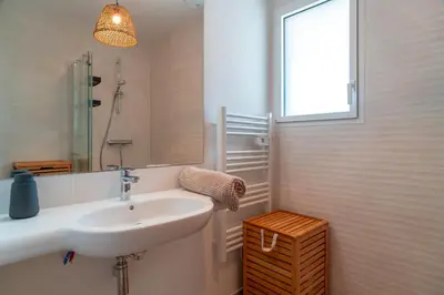 Salle de bains dans l'établissement Maison HG - Presqu'ile de Crozon