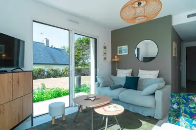 Télévision ou salle de divertissement dans l'établissement Maison HG - Presqu'ile de Crozon
