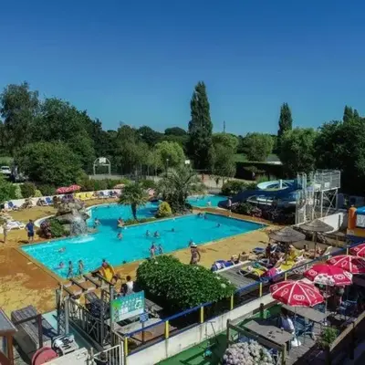 Camping 4 étoiles - Parc aquatique - ccbbiei