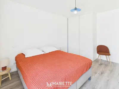 Un ou plusieurs lits dans un hébergement de l'établissement -KEY WEST- Beau T3 avec acces a la plage