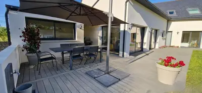 Balcon ou terrasse dans l'établissement Le Garros - Maison familiale calme 300m des plages