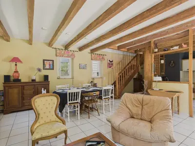 Coin salon dans l'établissement Grand jardin et terrasse - 6 adultes, 2 enfants