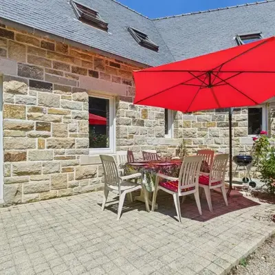 Grand jardin et terrasse - 6 adultes