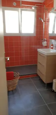 Salle de bains dans l'établissement A 2 pas des iles