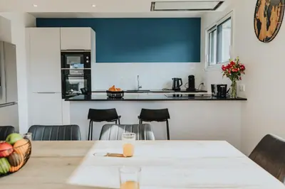 Cuisine ou kitchenette dans l'établissement Ty Glazik
