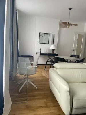 Coin salon dans l'établissement Appartement 2 pers centre Siam
