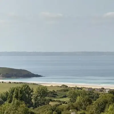 Jolie maison vue sur mer