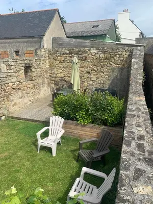 Jardin de l'établissement Maison à 440m de la plage
