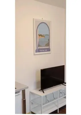Télévision ou salle de divertissement dans l'établissement petit studio, Tout équipé, canapé lit
