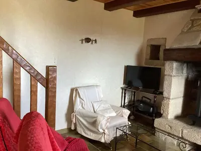 Télévision ou salle de divertissement dans l'établissement KERVRANT - Maison Bretonne, Bord Mer - AD6008
