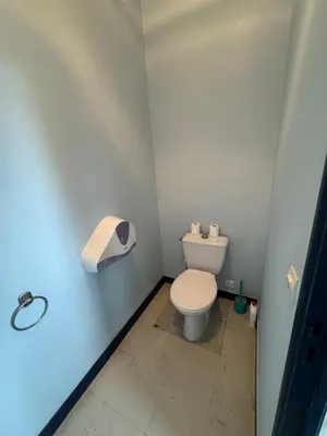 Salle de bains dans l'établissement Chambre privée indépendante