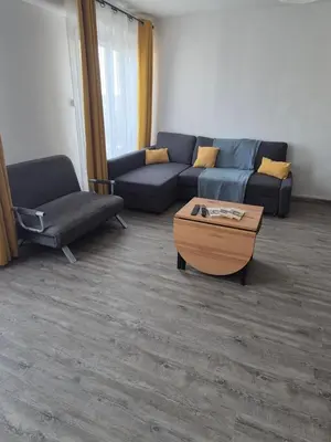 Coin salon dans l'établissement Grand appartement BREST pour max 11 personnes