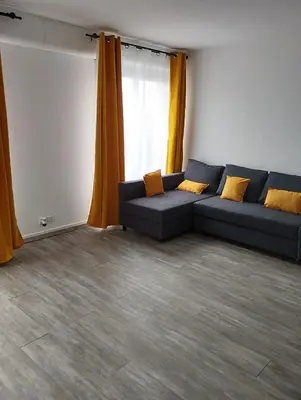 Coin salon dans l'établissement Grand appartement BREST pour max 11 personnes