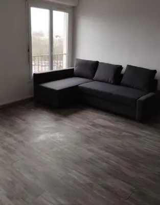 Coin salon dans l'établissement Grand appartement BREST pour max 11 personnes